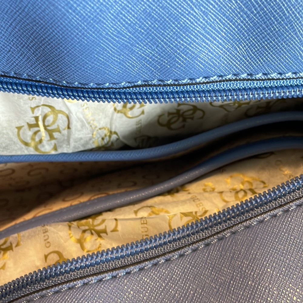 Blue bag bowel travel guess🦋 - Picture 11 of 16